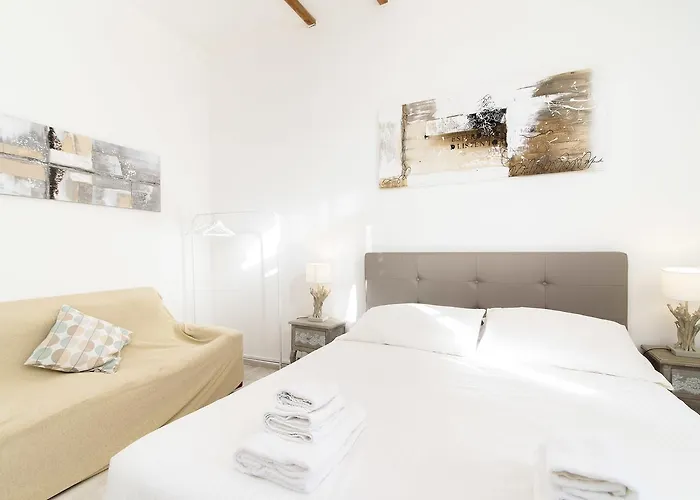 Apartment White Terrace Navona *
