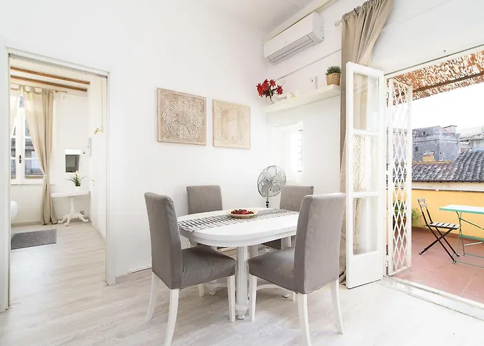 Apartment White Terrace Navona *